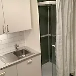 Private House-terrace-garden -parking-wifi-smarttv