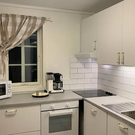 Private House-terrace-garden -parking-wifi-smarttv