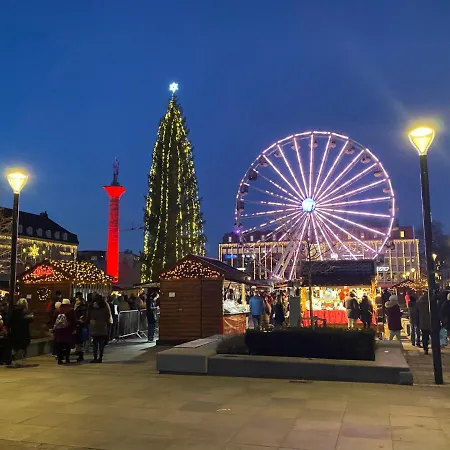 Private House-terrace-garden -parking-wifi-smarttv Villa